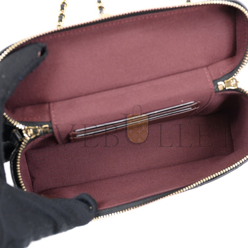 CHANEL LAMBSKIN CHAIN SHOULDER BAG AP4385 (19.5*17*5cm)